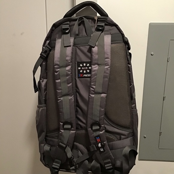 New York XPress Camping/Hiking Daypacks 8013 Navy NWT